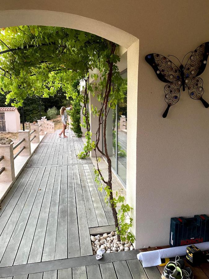 Charmante Maison Avec Piscine Artignosc-sur-Verdon Exterior foto